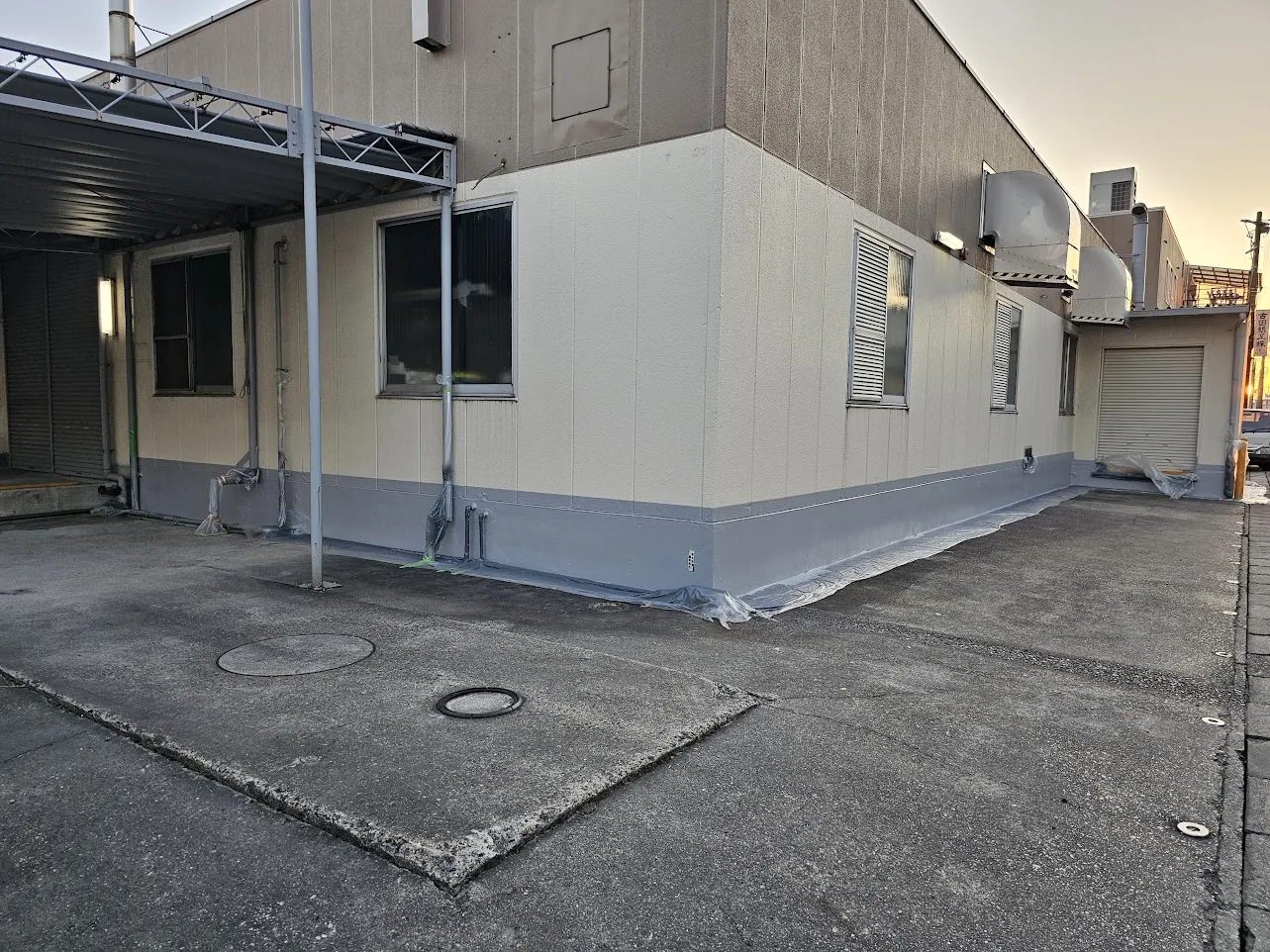 東棟 北東 基礎 防水｜既存配管撤去（記録2）