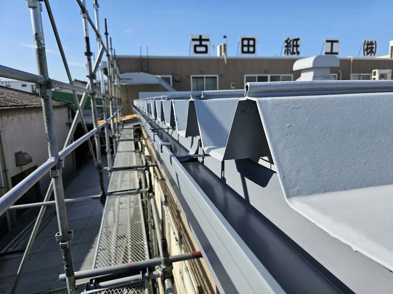 東棟 屋根軒先｜施工後