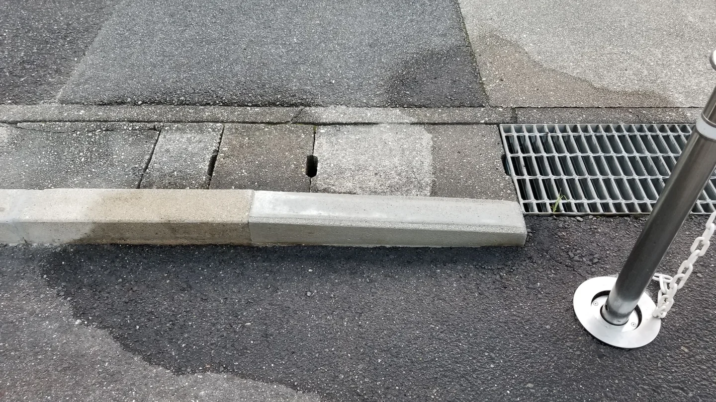 縁石補修｜施工後 4：縁石の仕上がり