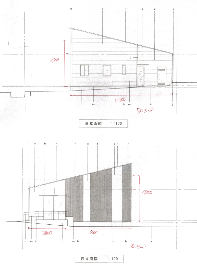 東立面図と西立面図へ建物各部の寸法を書き入れた打ち合わせ資料